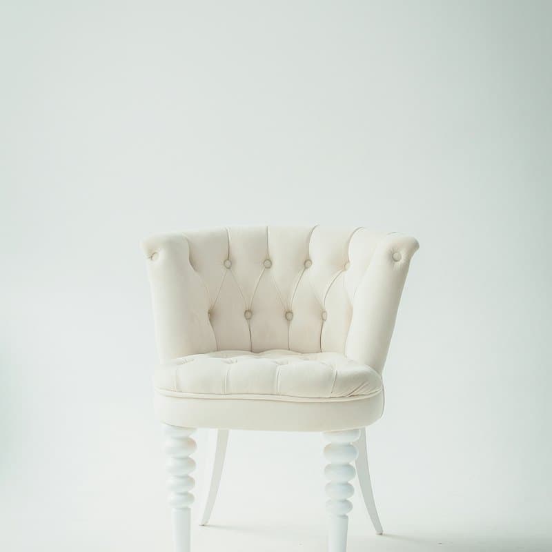 Tufted Bouclé Lounge Chair